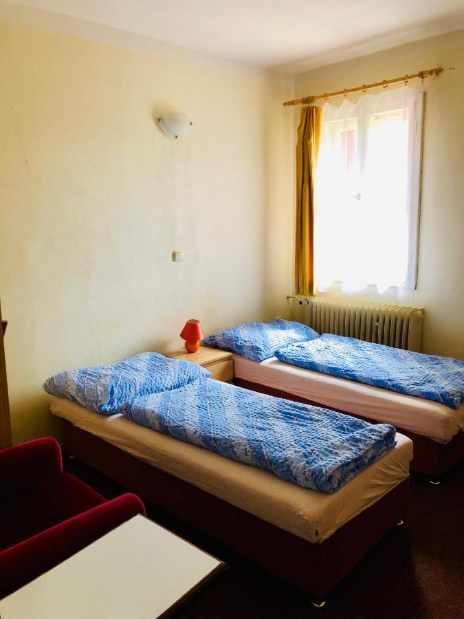 Penzion Horska Chata Svetla Tanvald Extérieur photo