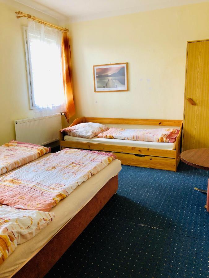 Penzion Horska Chata Svetla Tanvald Extérieur photo